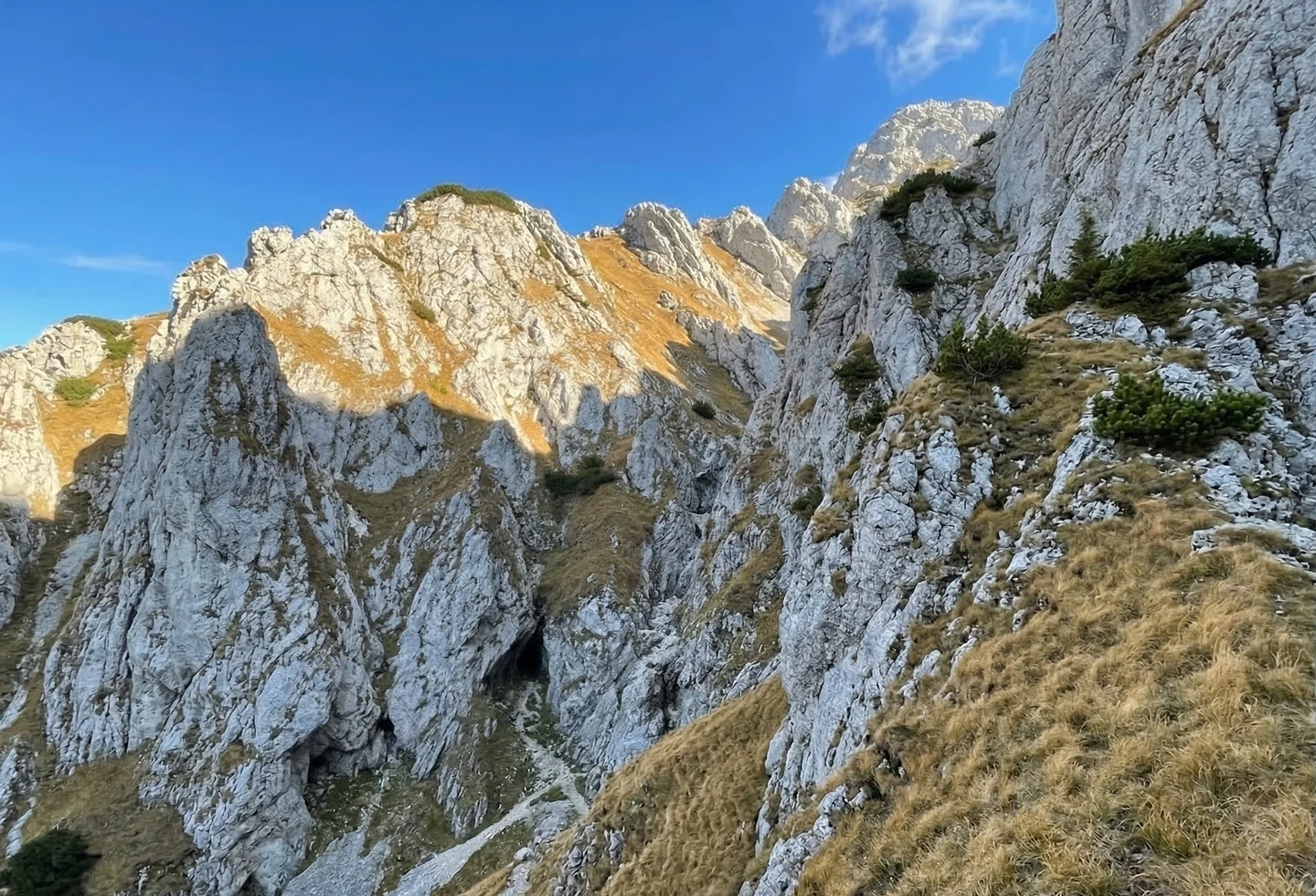 Piatra Craiului Mountains Trails